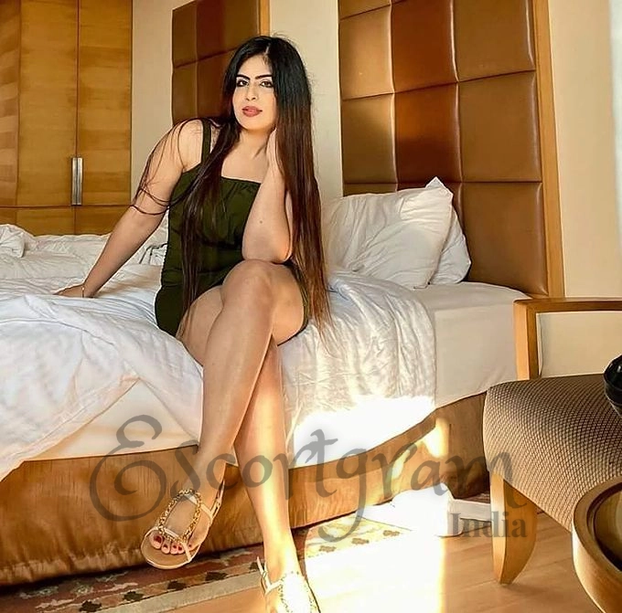 Call Girl Chandigarh - Aarti Malhotra