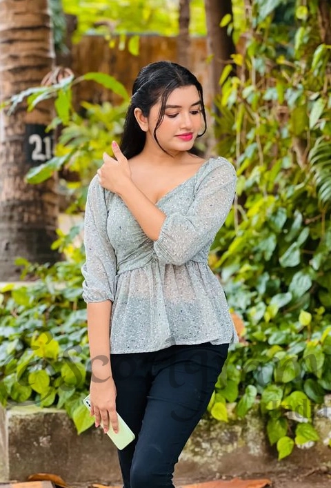 Call Girl CHANDIGARH Deepali Khurana