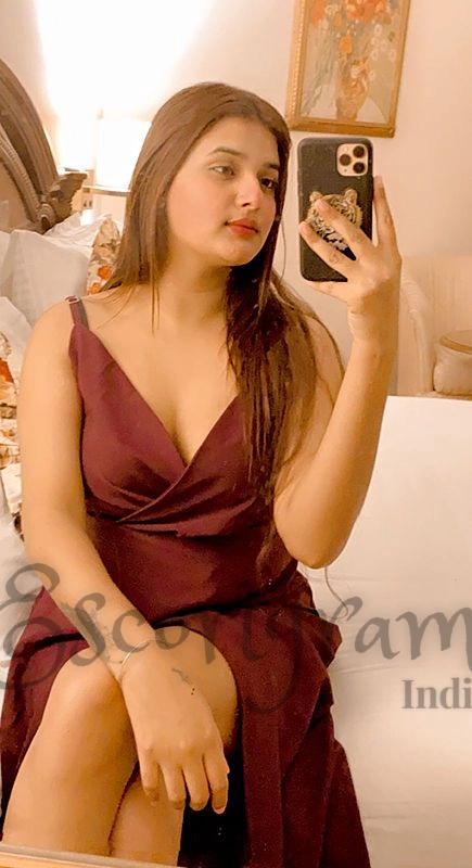 Call Girl CHANDIGARH Geetika Chadha