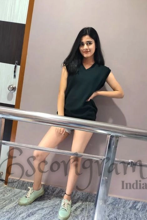 Call Girl CHANDIGARH Keerat Randhawa