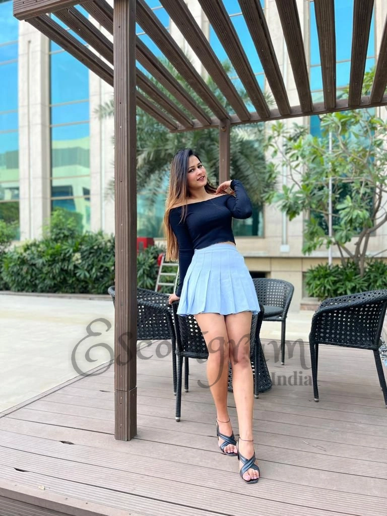 Call Girl CHANDIGARH Samaira Gill