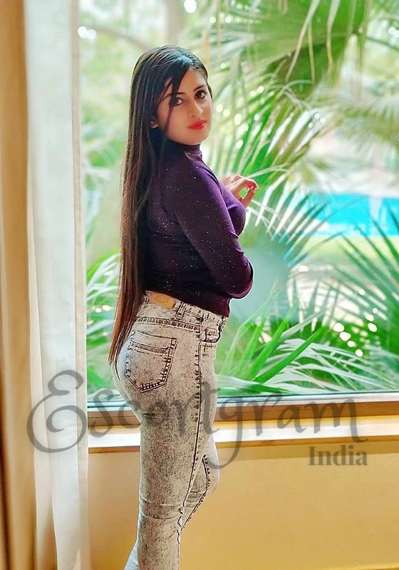 Call Girl CHANDIGARH Shefali Chopra