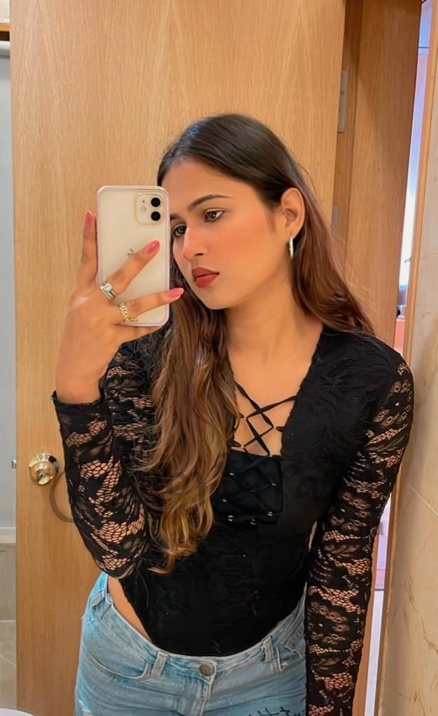 Call Girl Chandigarh - Shubhangi Grewal