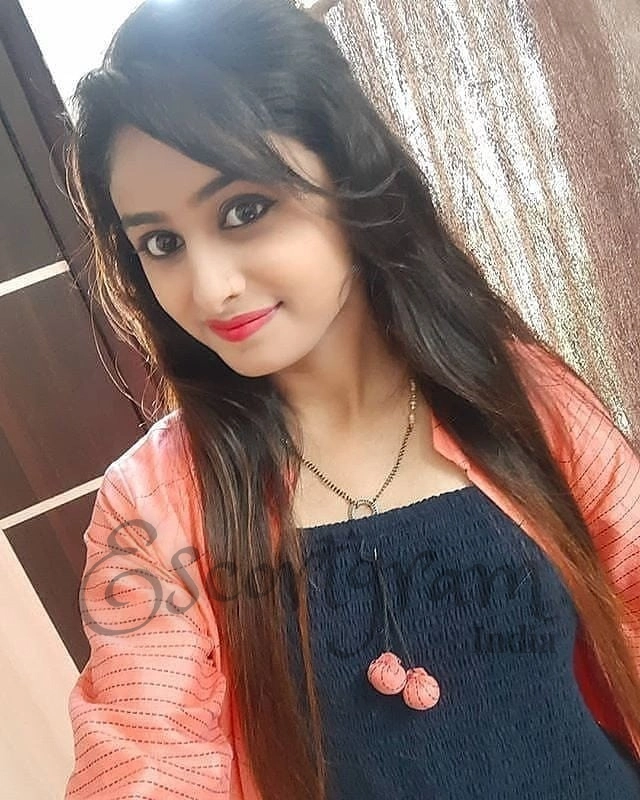 Call Girl CHANDIGARH Suhani Kapoor