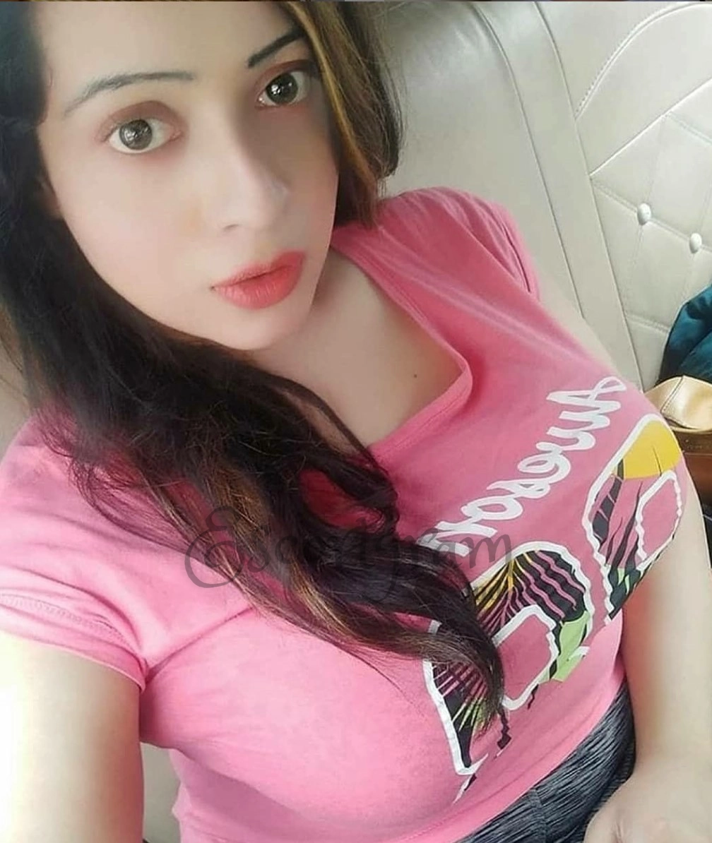 Call Girl CHANDIGARH Sukirti Ahuja