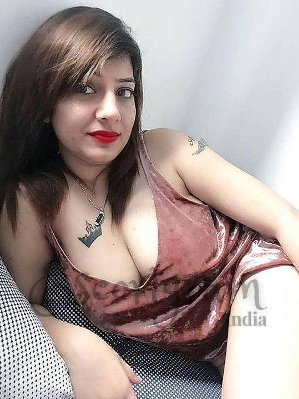 Call Girl CHANDIGARH Surveen Chawla