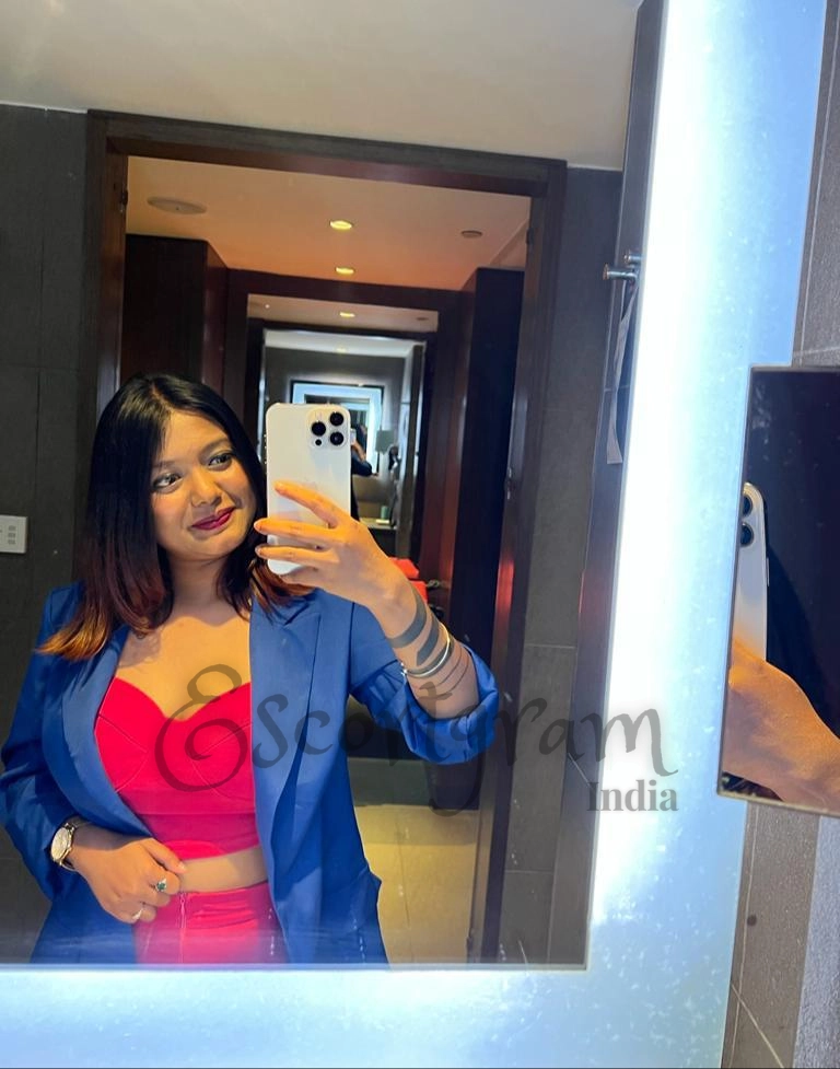 Call Girl Chandigarh SURVEEN GROVER