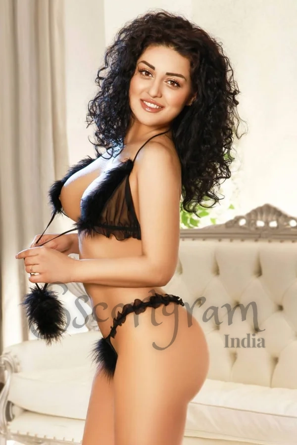 Call Girl CHANDIGARH Tara