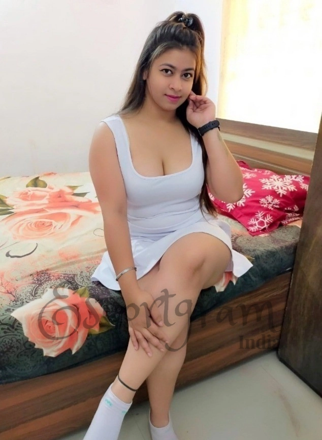 Call Girl Kolkata - Aadarshini Roy