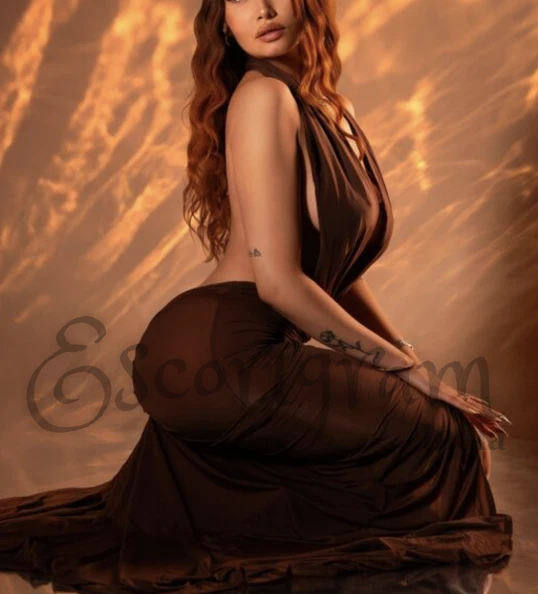 Call Girl KOLKATA Akilina