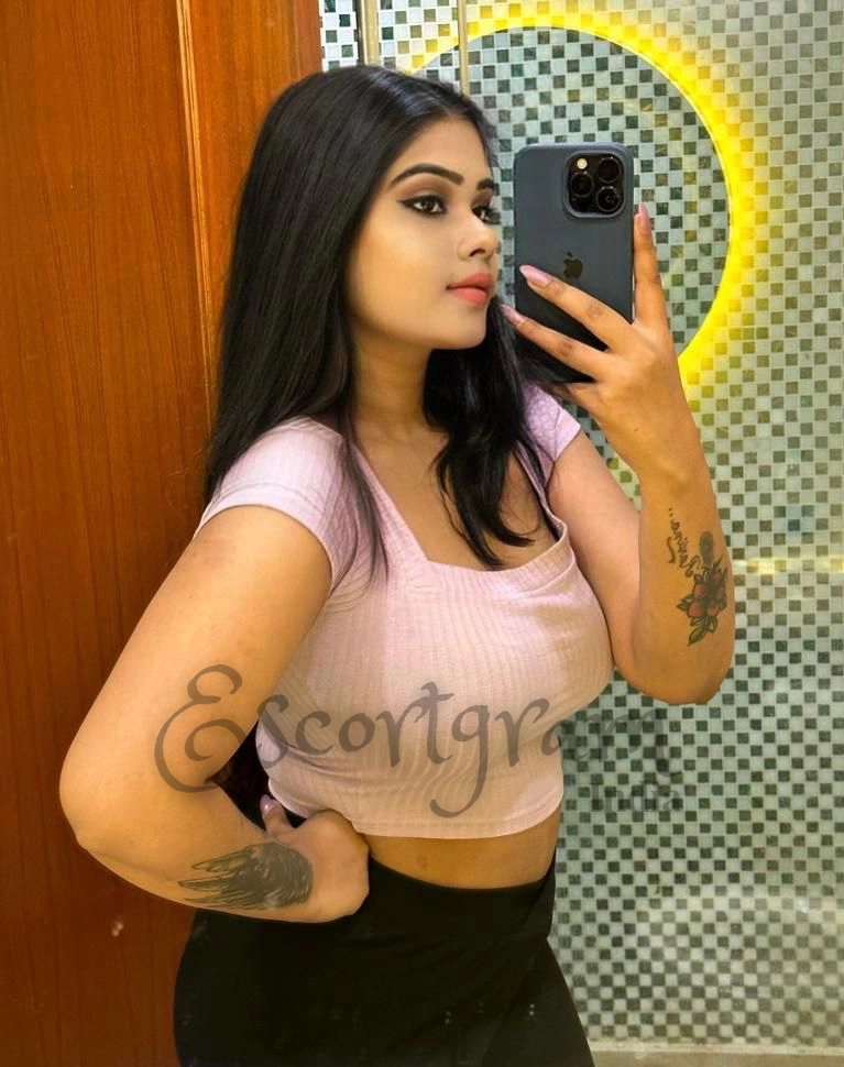 Call Girl Kolkata - Disha