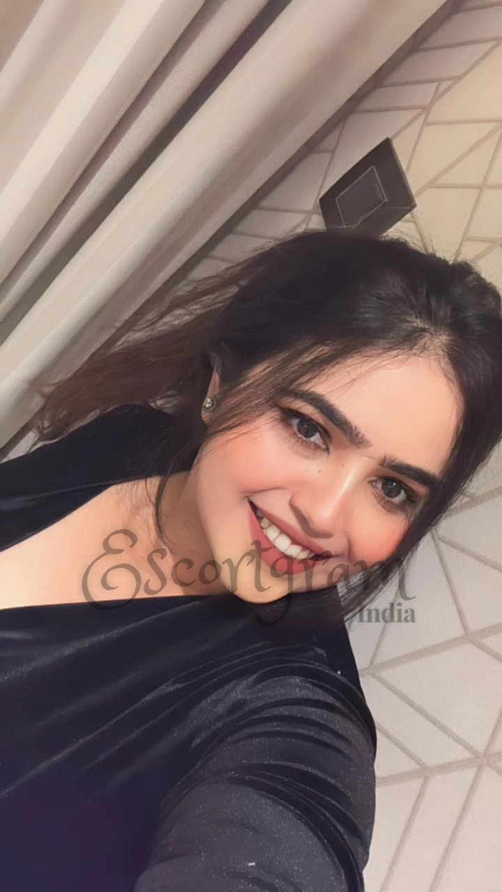 Call Girl Kolkata DIVYA