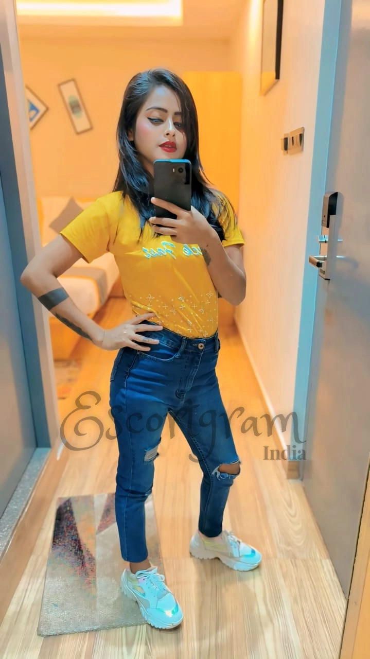 Call Girl Kolkata - Divya