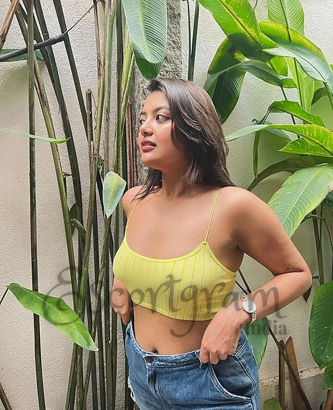Call Girl Kolkata - Jhanvi Singh