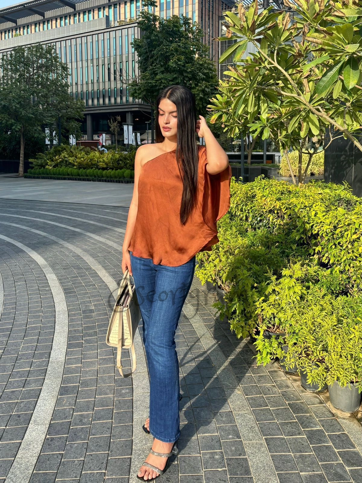 Call Girl KOLKATA Kanika