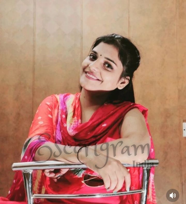 Call Girl KOLKATA Karina