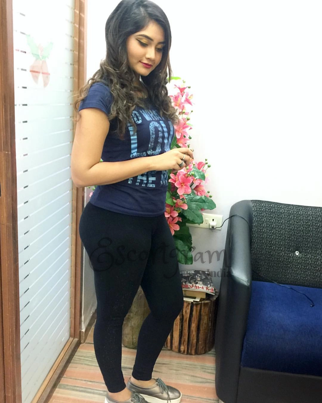 Call Girl Kolkata - Kirti