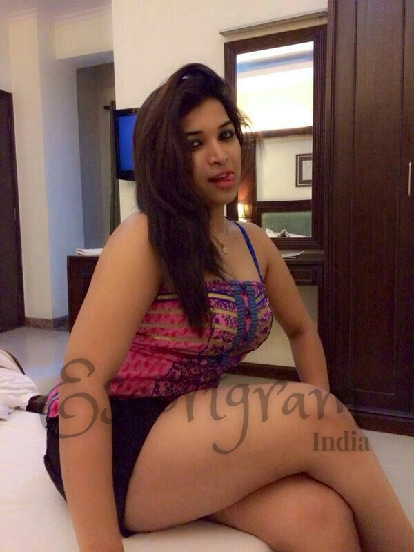 Call Girl Kolkata - Maya