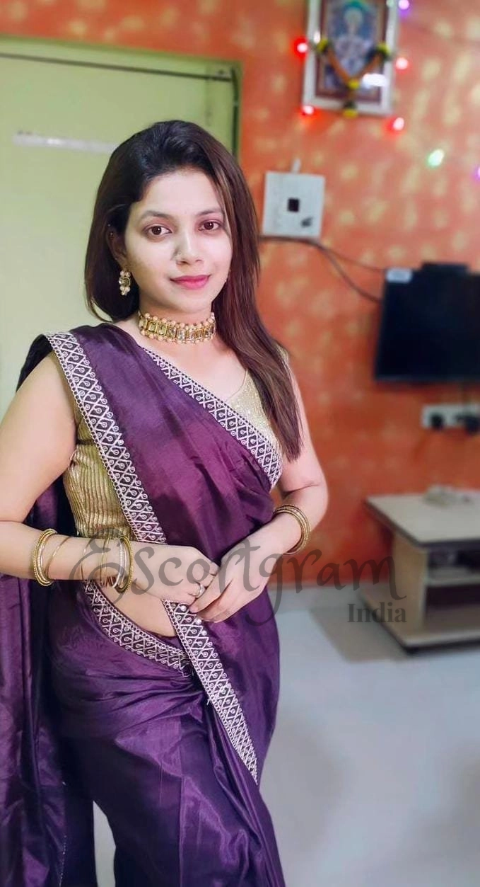 Call Girl Kolkata - Monika