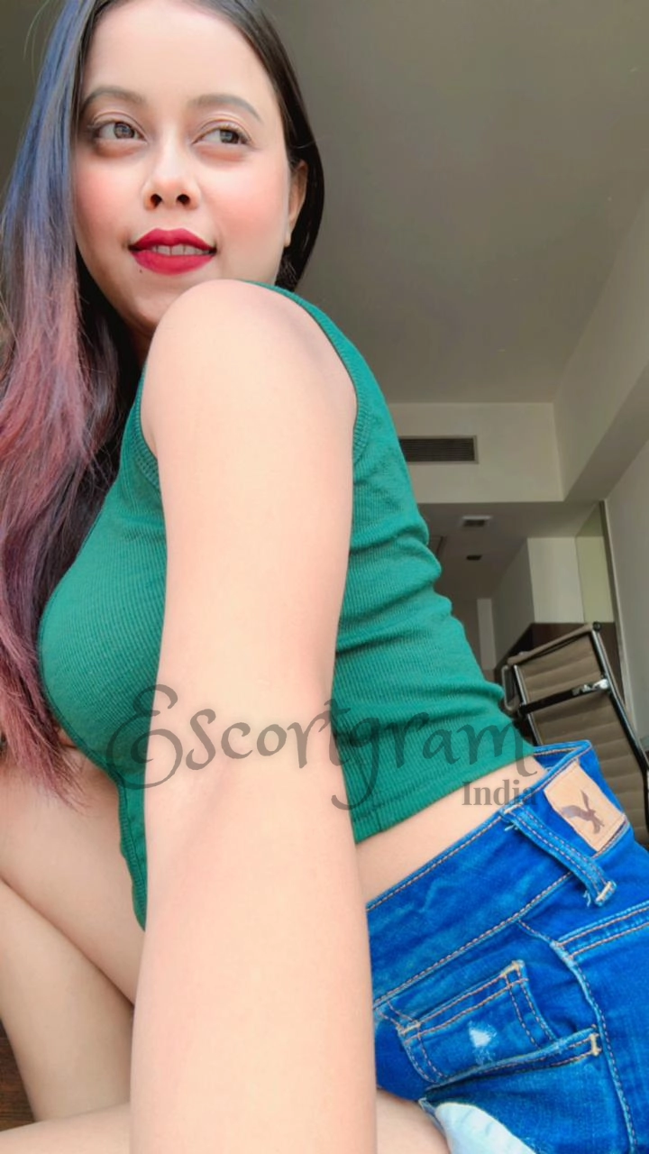 Call Girl KOLKATA Naina