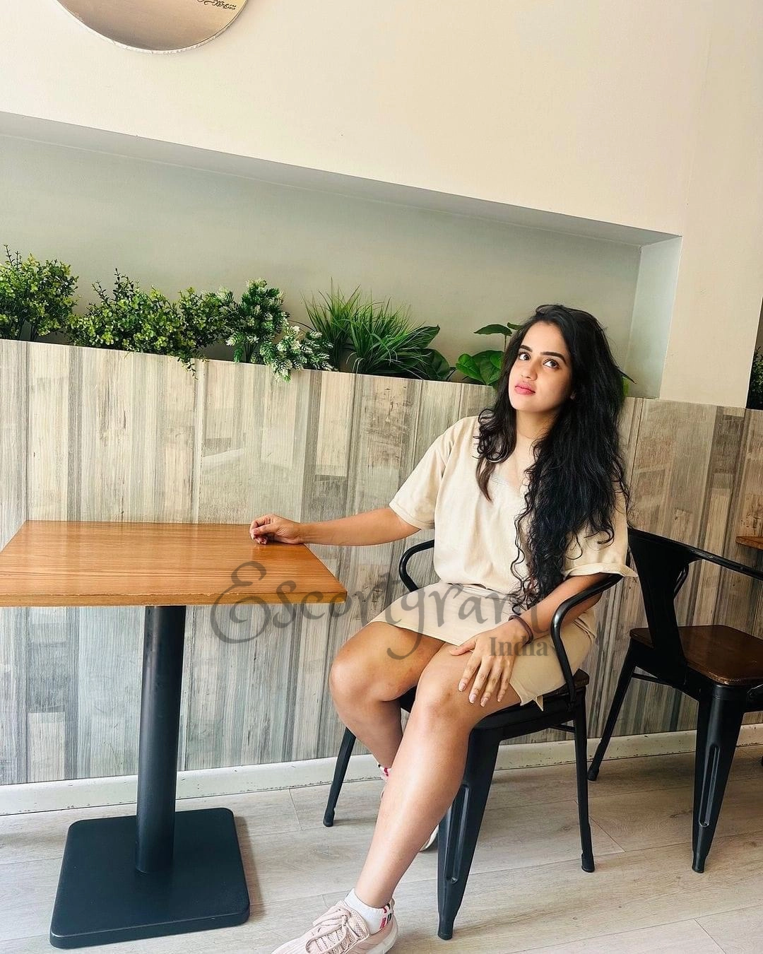 Call Girl KOLKATA Neha