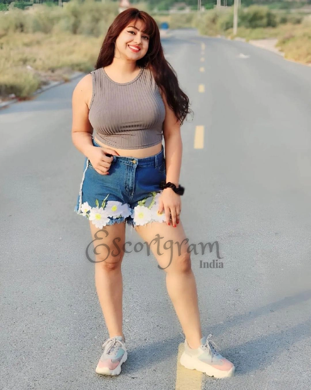Call Girl KOLKATA Neha