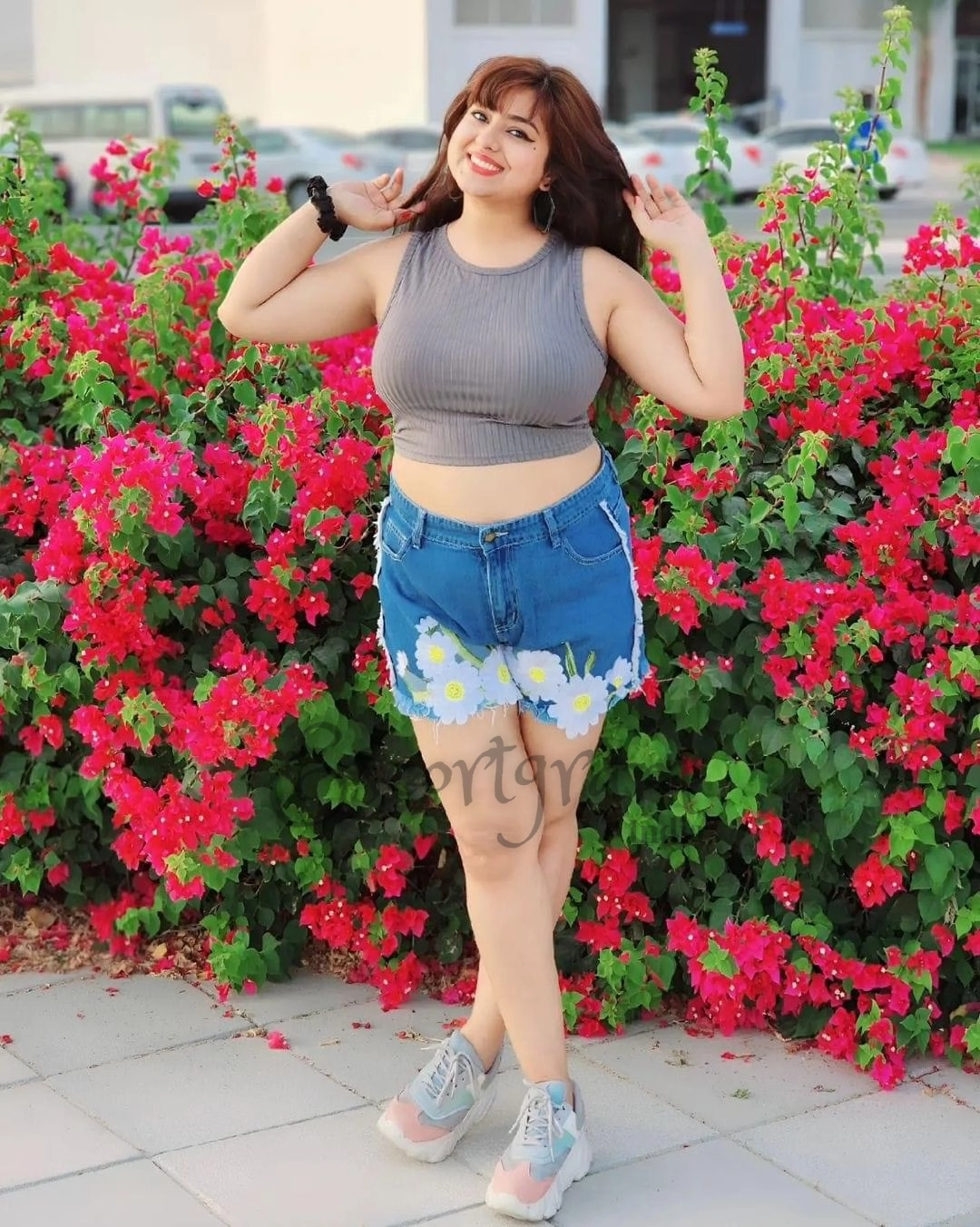 Call Girl KOLKATA Neha