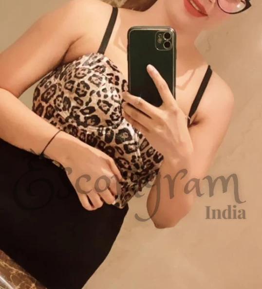 Call Girl KOLKATA Nisha Singha