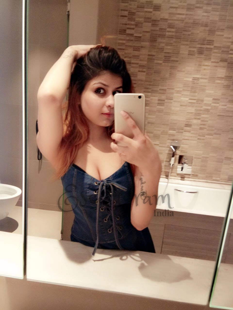 Call Girl Kolkata - Priya Banarjee
