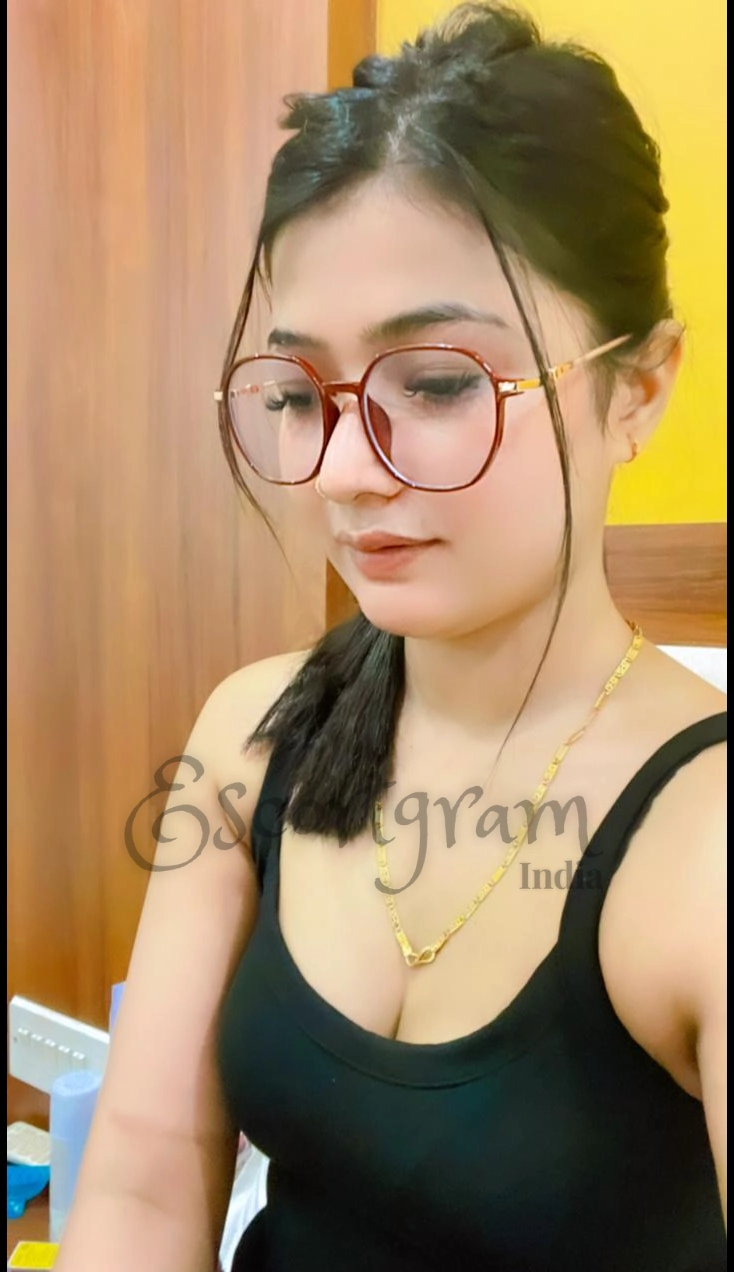 Call Girl Kolkata - Shreya