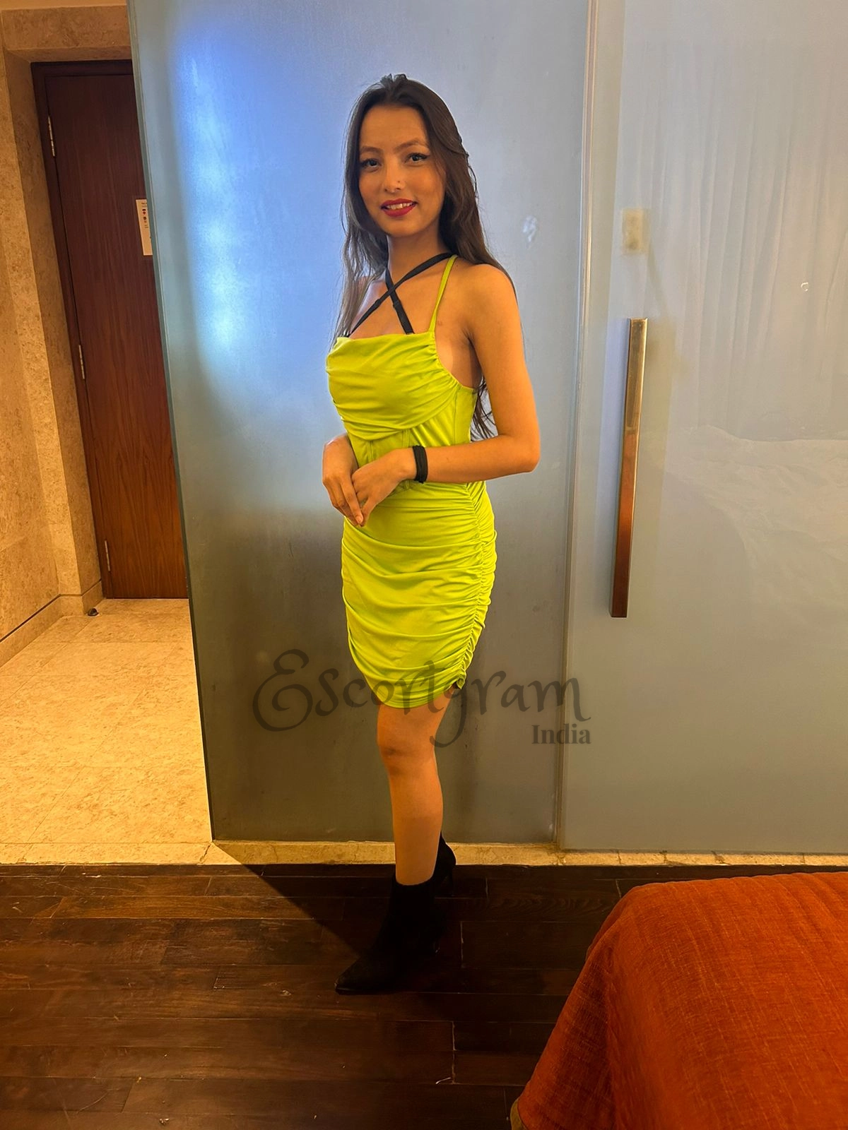 Call Girl Kolkata RAJNI