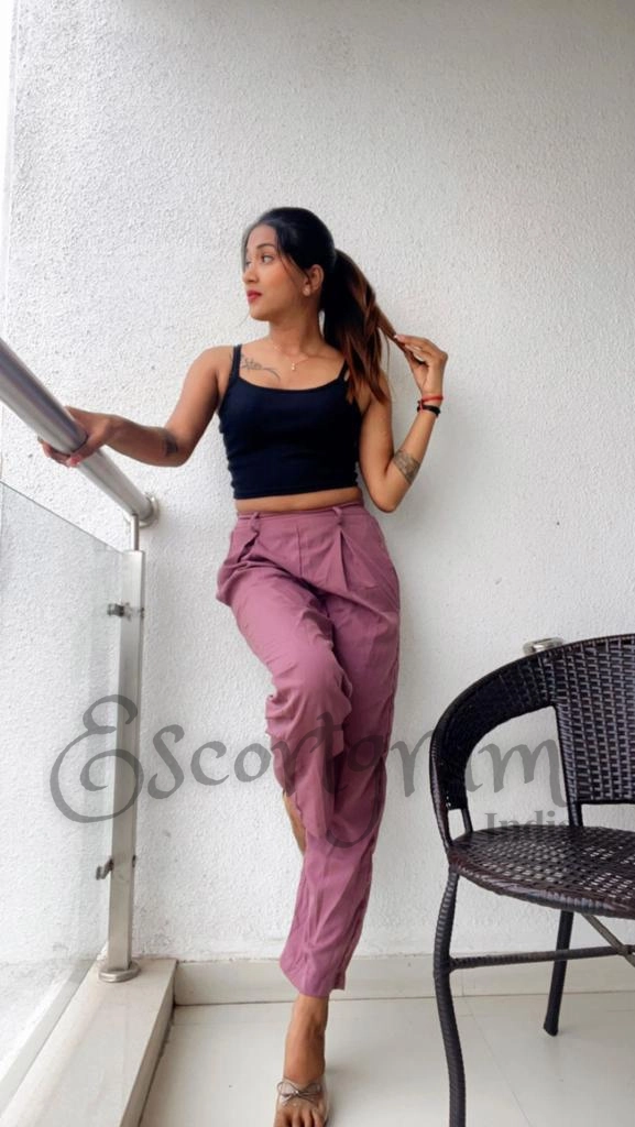 Call Girl KOLKATA Riya Banerjee