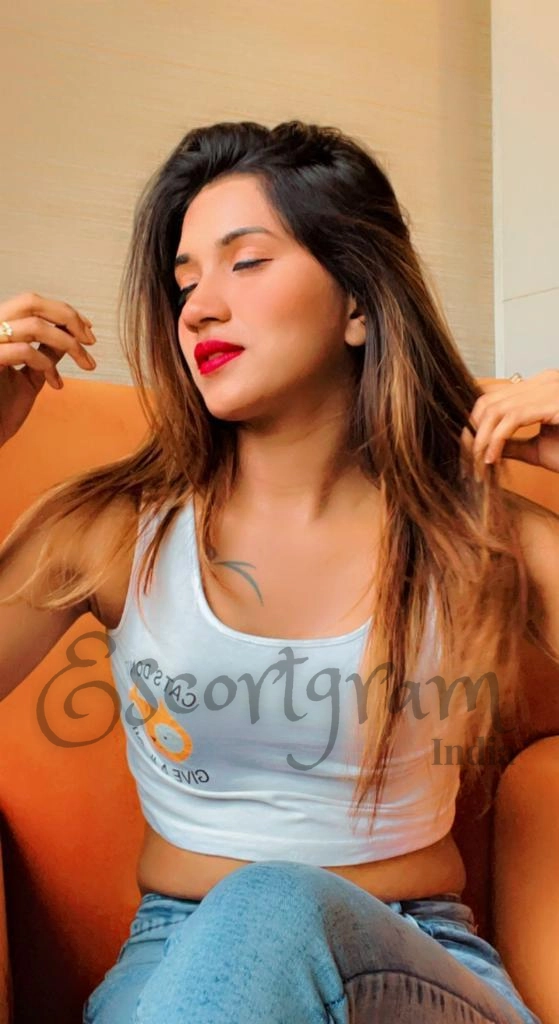 Call Girl KOLKATA Riya Banerjee