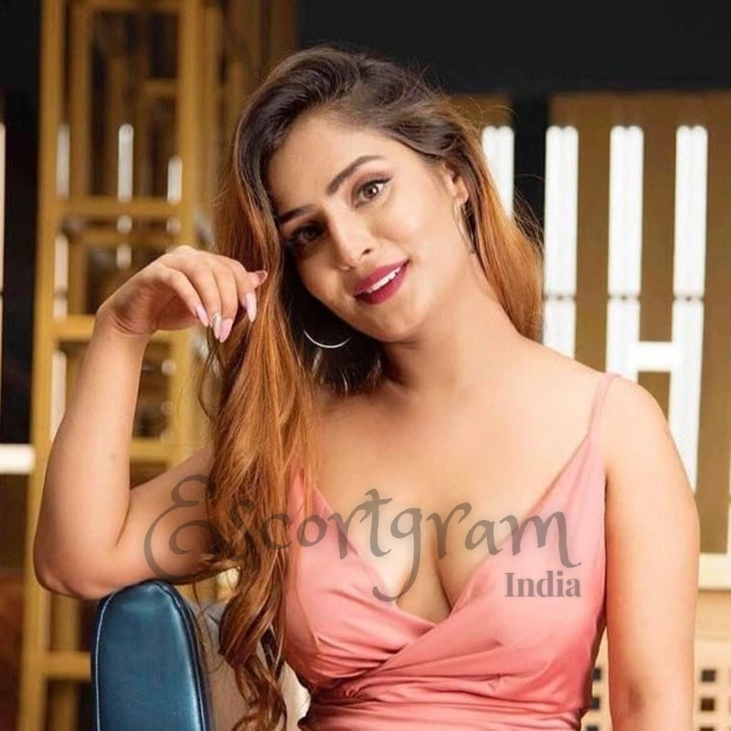Call Girl Kolkata - Riya