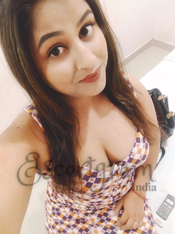 Call Girl KOLKATA Ruhanika Singh
