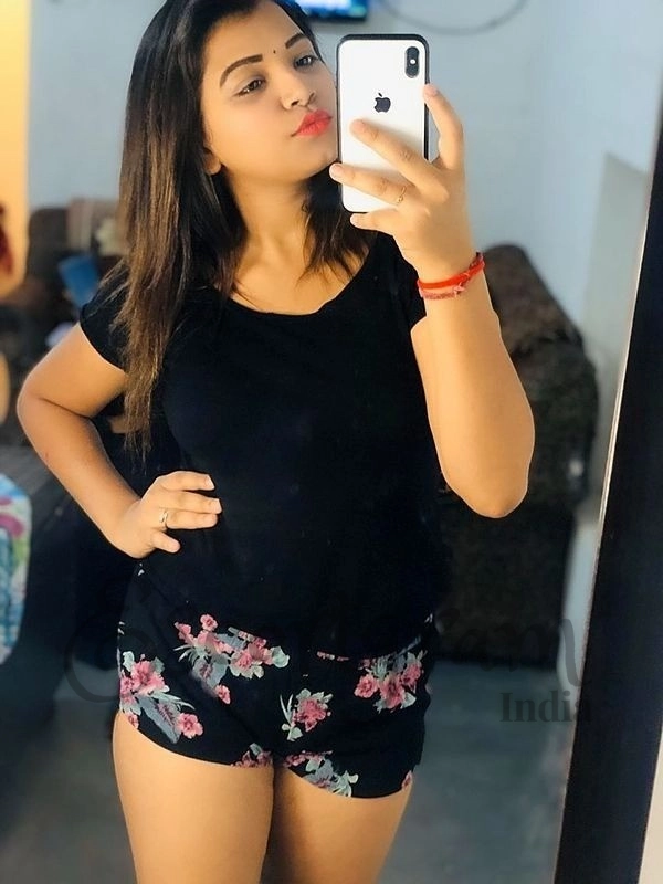 Call Girl KOLKATA Sakshi Mukhopadhyay