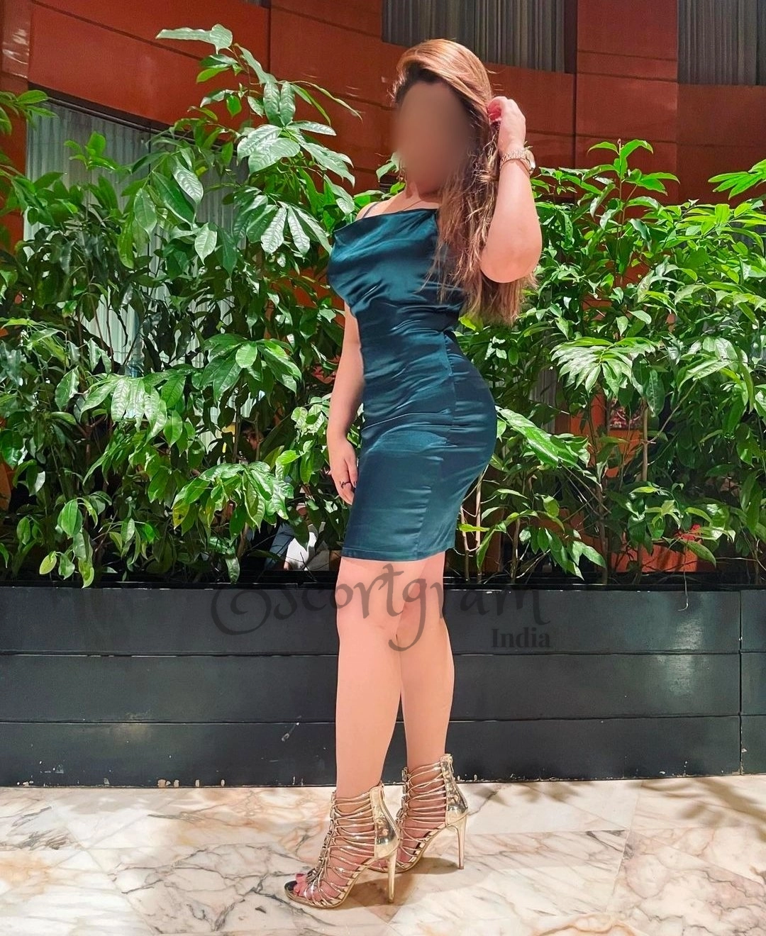 Call Girl KOLKATA Saloni