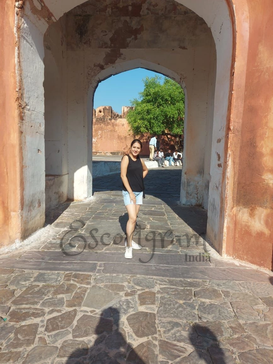 Call Girl KOLKATA Sanaya