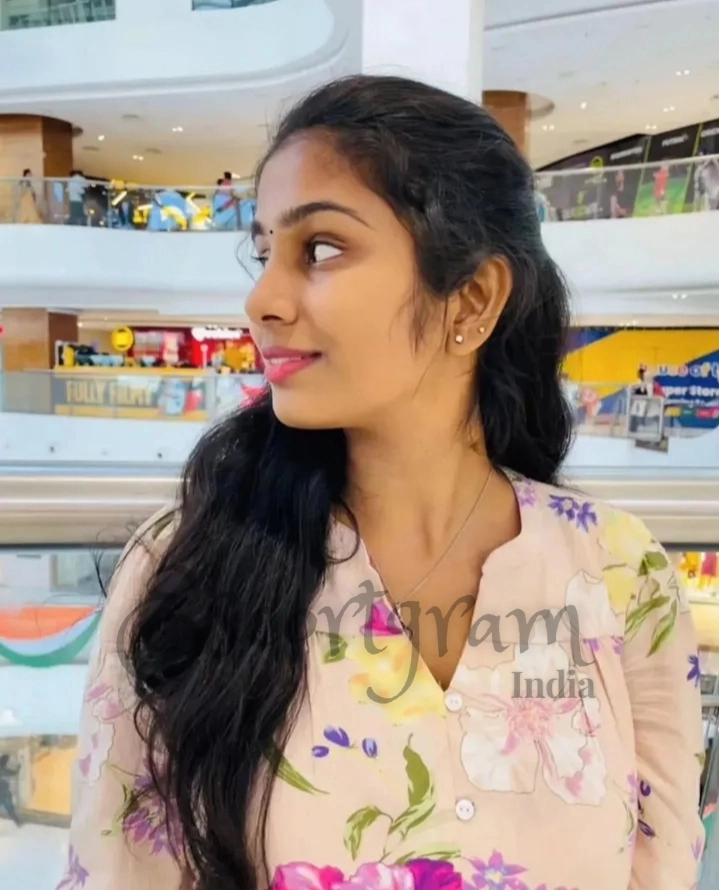 Call Girl Kolkata - Monika