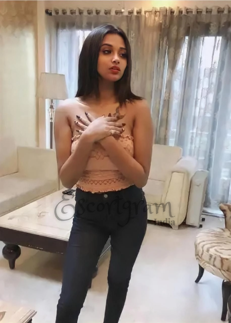 Call Girl KOLKATA Sheetal