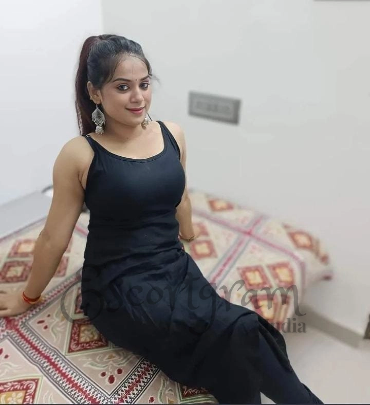 Call Girl Kolkata SHIVANI