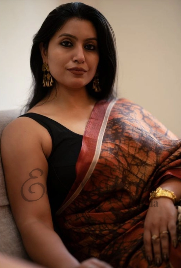 Call Girl KOLKATA Soni