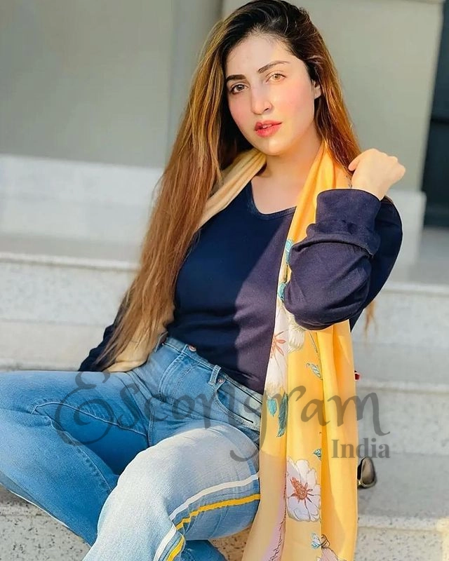 Call Girl KOLKATA Sukirti Oberoi