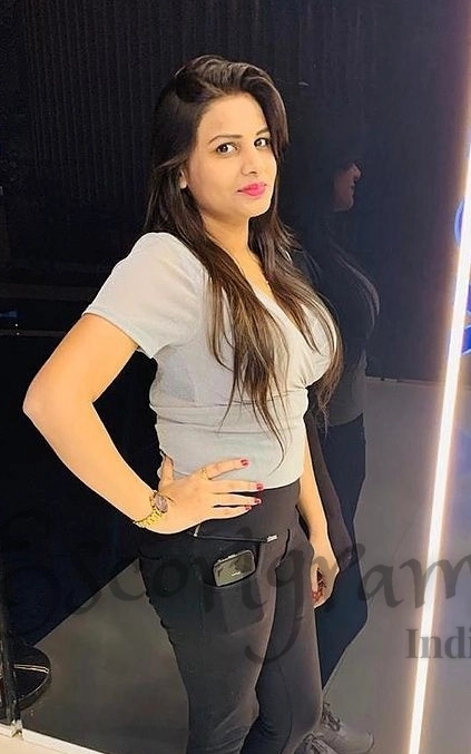 Call Girl KOLKATA Radhika