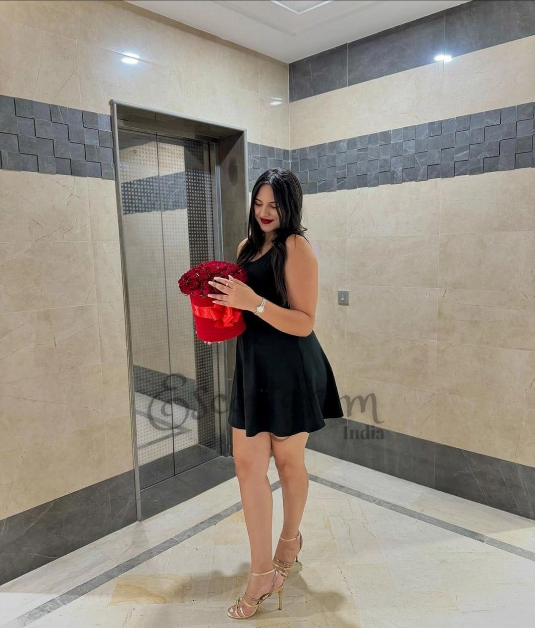 Call Girl Kolkata - Tapisha