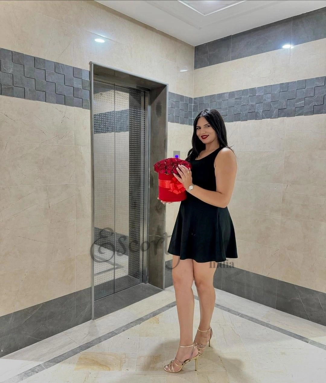 Call Girl KOLKATA Tapisha