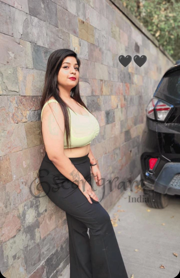 Call Girl KOLKATA Varsha
