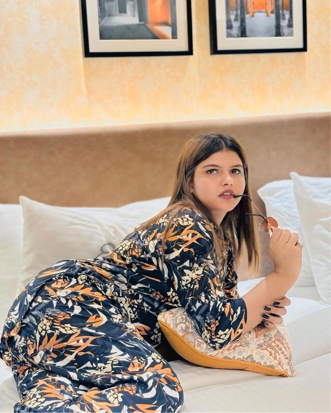 Call Girl KOLKATA Yamani