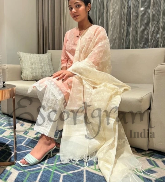 Call Girl KOLKATA Zoya