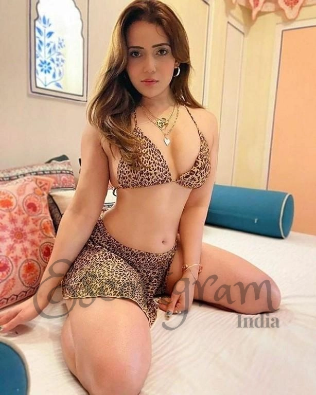 Call Girl MUMBAI Aadhya Khan